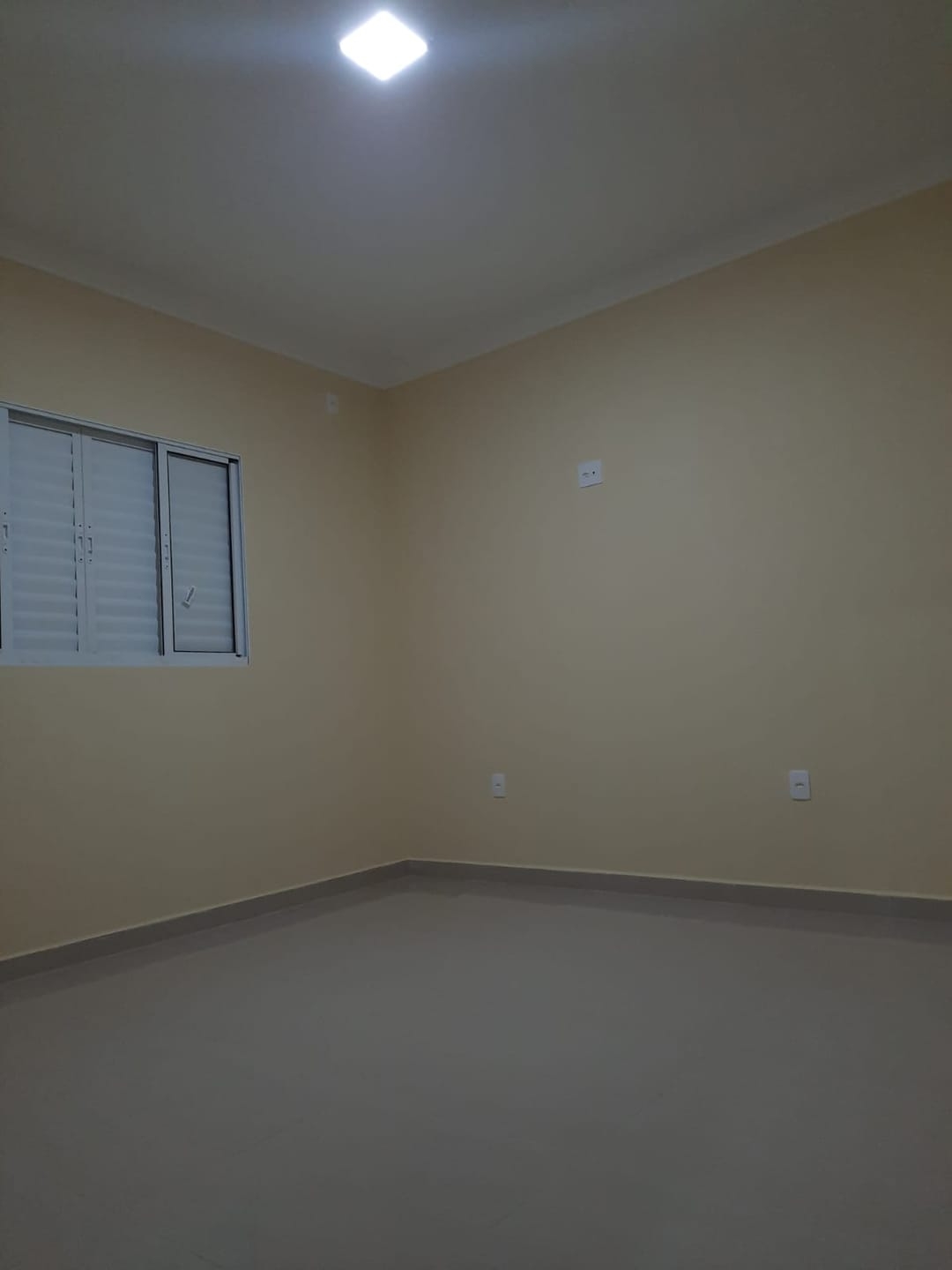 Casa à venda com 2 quartos, 72m² - Foto 5
